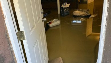 مياه الصرف تغرق 300 منزل في حي كوينز بنيويورك مياه الصرف تغرق 300 منزل في حي كوينز بنيويورك