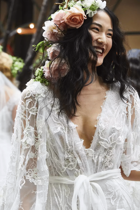 أحدث صيحات عروس 2020 لإطلالة ملكية أحدث صيحات عروس 2020 لإطلالة ملكية