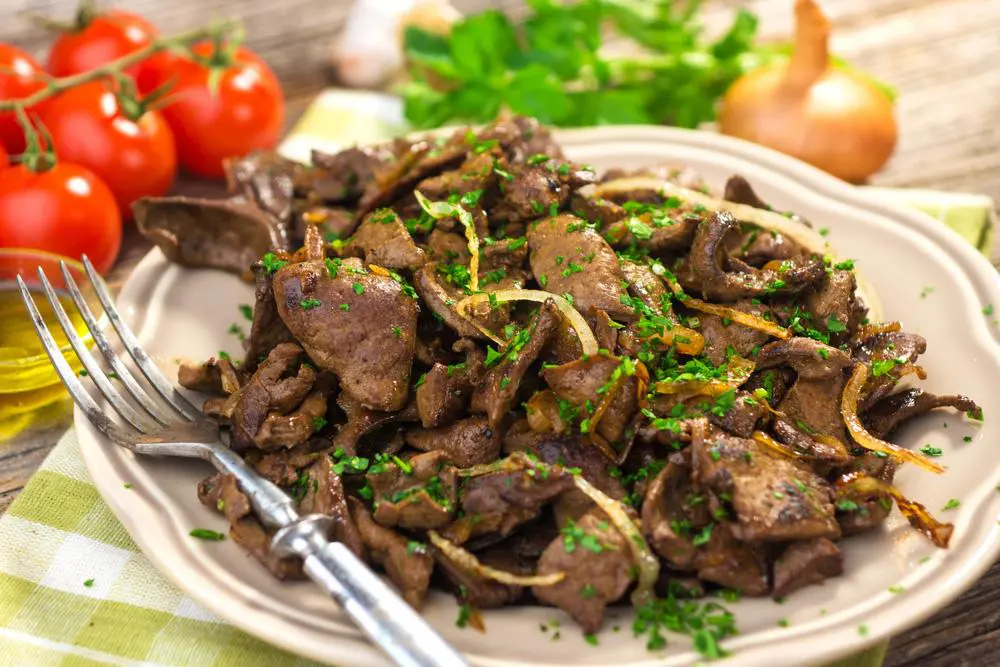 كيف تقضي على الشيب بـ 5 أطعمة كيف تقضي على الشيب بـ 5 أطعمة