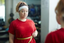 لماذا تعتبر خسارة الوزن أصعب في الشتاء ؟ لماذا تعتبر خسارة الوزن أصعب في الشتاء ؟