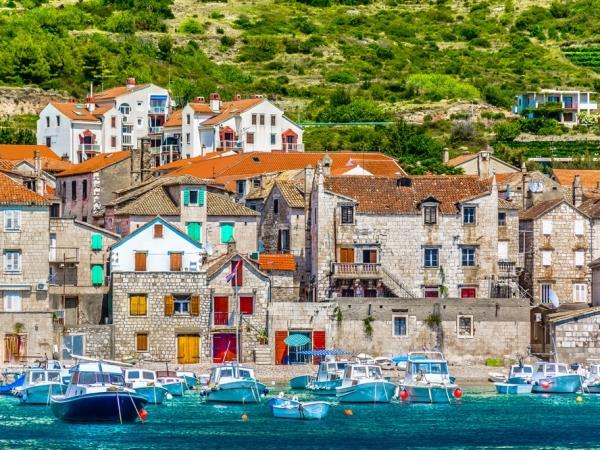 جزر سياحية لعطلة لا تُنسى جزر سياحية لعطلة لا تُنسى