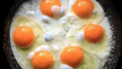 كم بيضة يمكن للطفل أكلها في الأسبوع؟