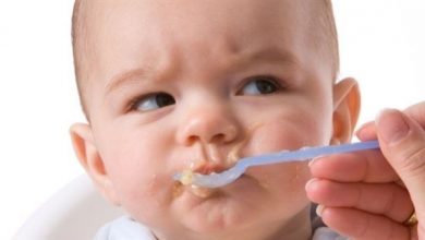 متى يأكل الرضيع منتجات الأرز؟