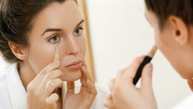 نصائح لاستعمال المكياج في المنزل على طريقة النجوم نصائح لاستعمال المكياج في المنزل على طريقة النجوم
