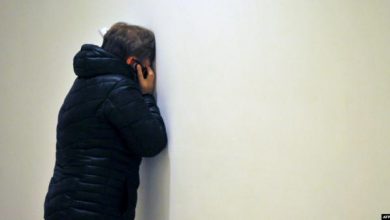 دراسة تكشف سن التعاسة لدى البشر دراسة تكشف سن التعاسة لدى البشر