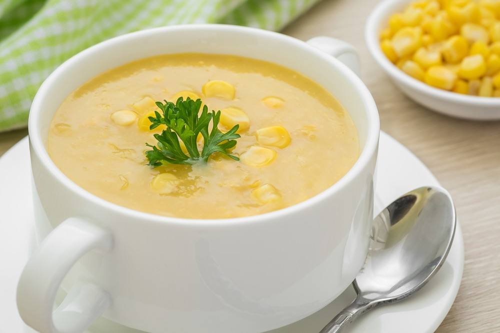 طريقة تحضير شوربة الذرة الحلوة الكريمية اللذيذة شوربة الذرة الحلوة الكريمية