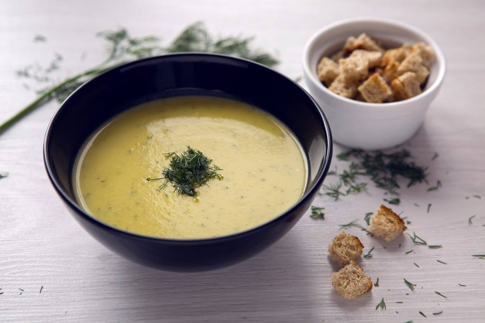 شوربة الكوسا بالكاري شوربة الكوسا بالكاري