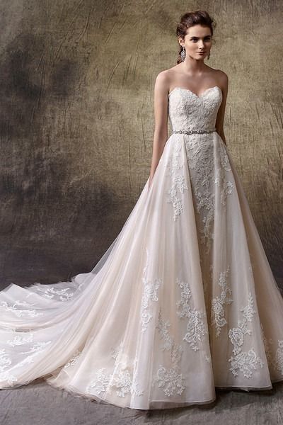 أجدد موديلات فساتين زفاف كب منفوش أجدد موديلات فساتين زفاف كب منفوش