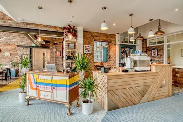 فنادق بريطانية تستبدل الفالنتاين بعيد جديد للعازبات فنادق بريطانية تستبدل الفالنتاين بعيد جديد للعازبات