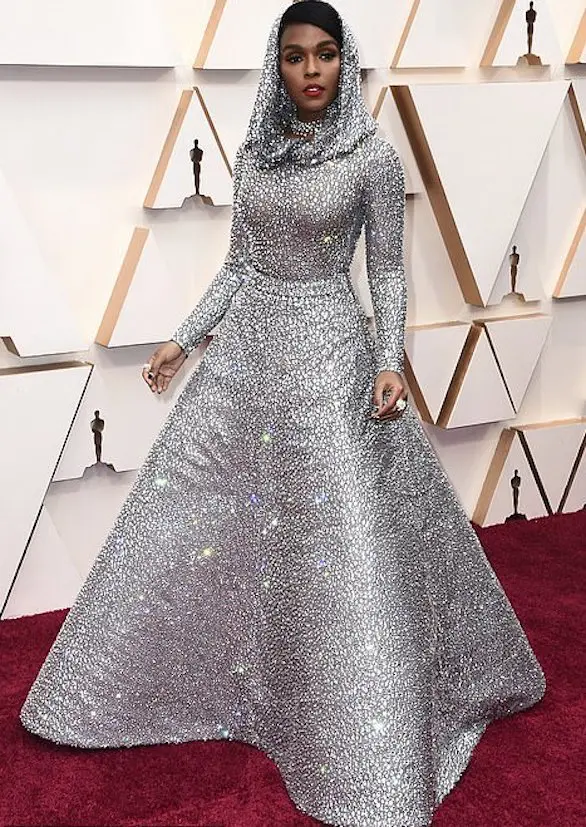 بالصور.. أسوأ الإطلالات في حفل الأوسكار بالصور.. أسوأ الإطلالات في حفل الأوسكار