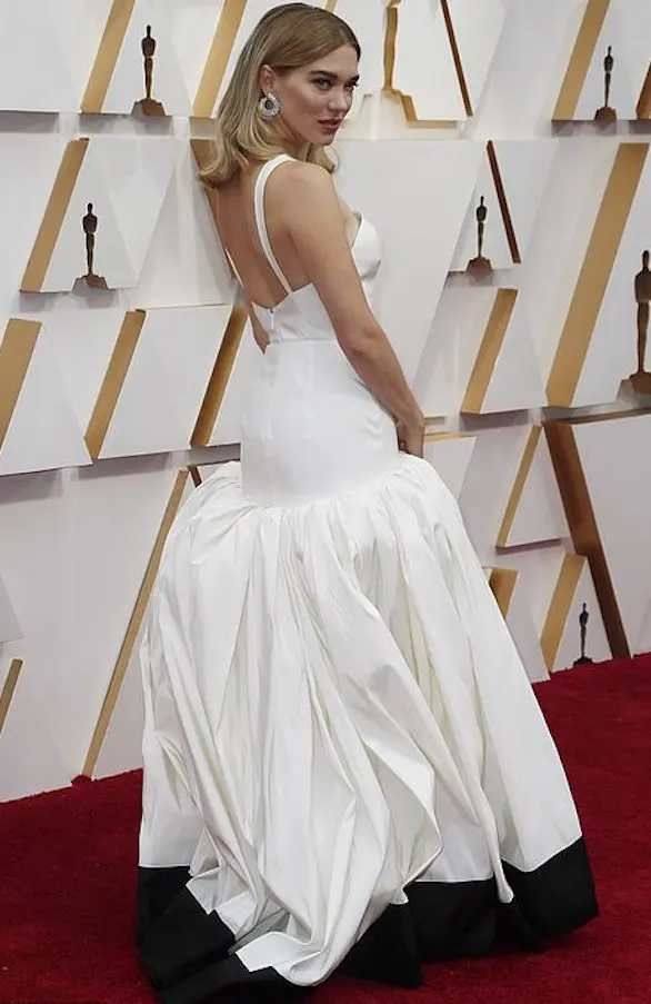 بالصور.. أسوأ الإطلالات في حفل الأوسكار بالصور.. أسوأ الإطلالات في حفل الأوسكار