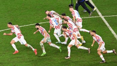 كرواتيا تهزم اليابان بركلات الترجيح وتعبر إلى ربع نهائي مونديال قطر كرواتيا تهزم اليابان بركلات الترجيح وتعبر إلى ربع نهائي مونديال قطر