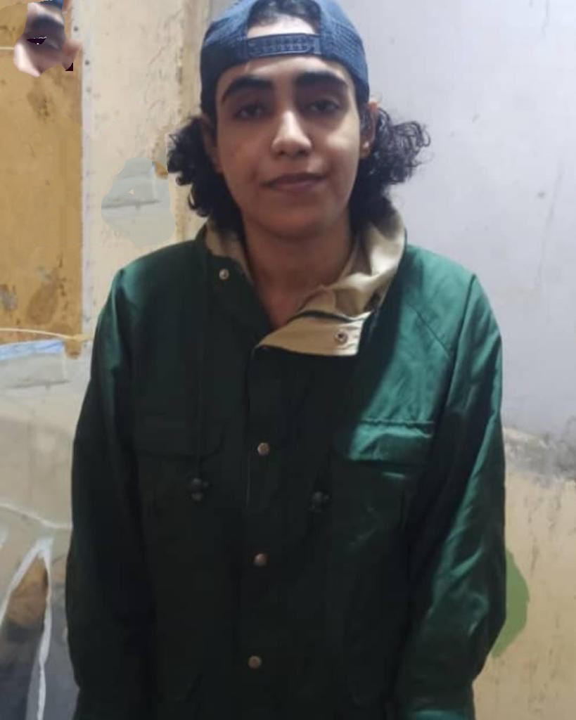 اليمن: القبض على رجل انتحل هوية طبيبة لممارسة الابتزاز والنصب اليمن القبض على أدهم خليل انتحال هوية طبيبة