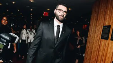 المصور الفلسطيني معتز عزايزة ضمن أكثر 100 شخصية مؤثرة لعام 2024 المصور الفلسطيني معتز عزايزة ضمن أكثر 100 شخصية مؤثرة لعام 2024